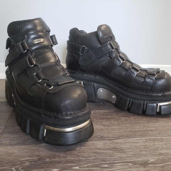 new rock ankle boots